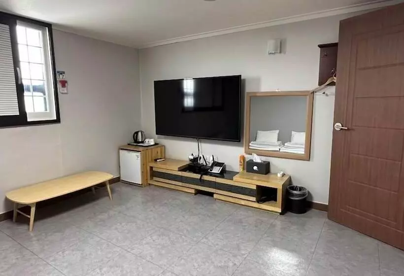 酒店 Donghae Gloria Tourist