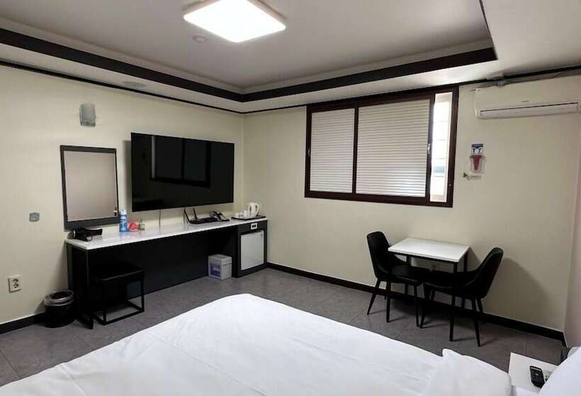 酒店 Donghae Gloria Tourist