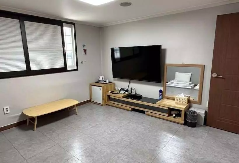 酒店 Donghae Gloria Tourist