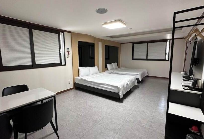 酒店 Donghae Gloria Tourist