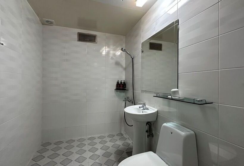 酒店 Donghae Gloria Tourist