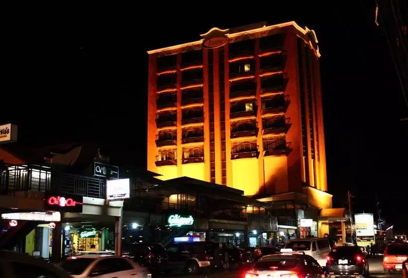 هتل Iloilo Business