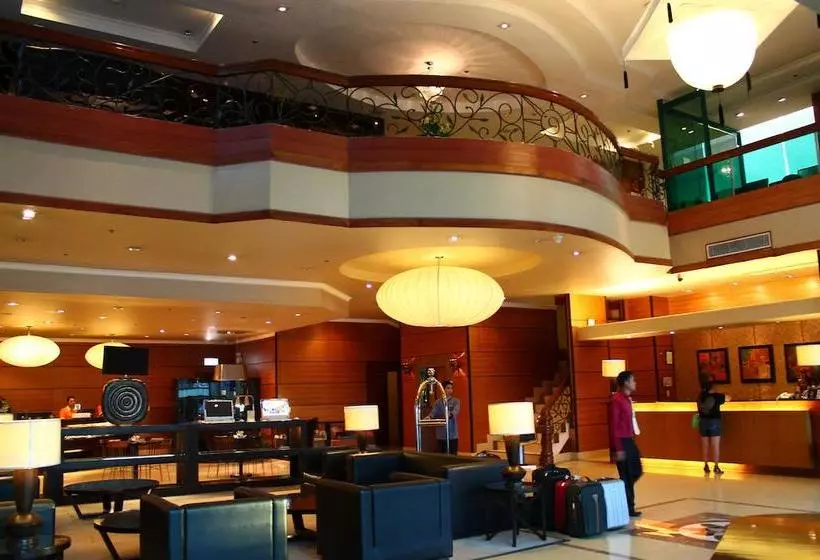 هتل Iloilo Business
