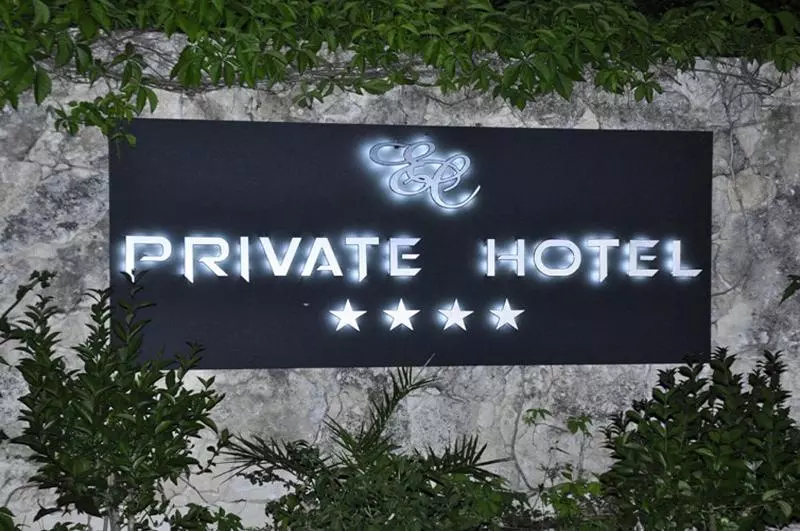 Hotel Private Hôtel   Adult Only