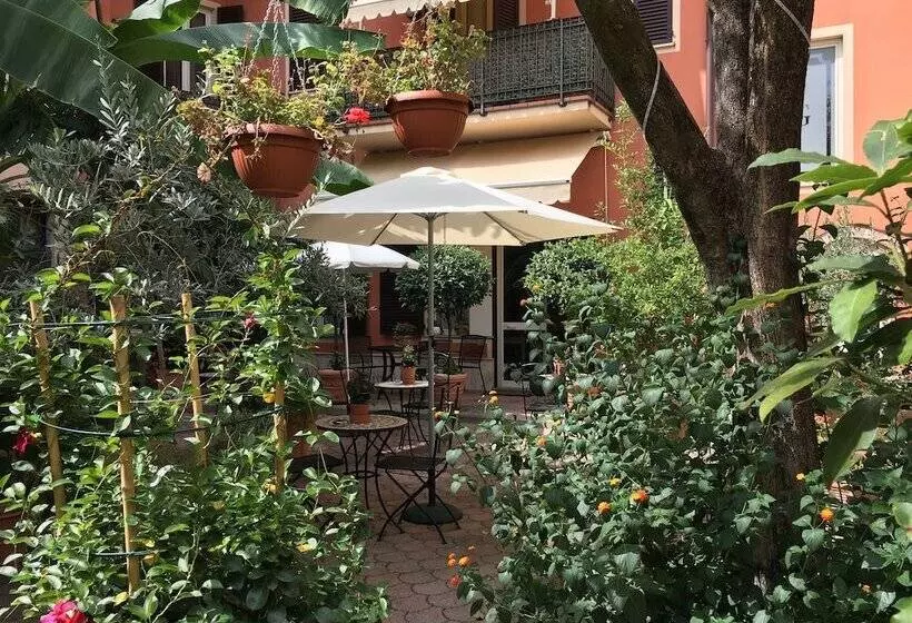 هتل Residence Gloria
