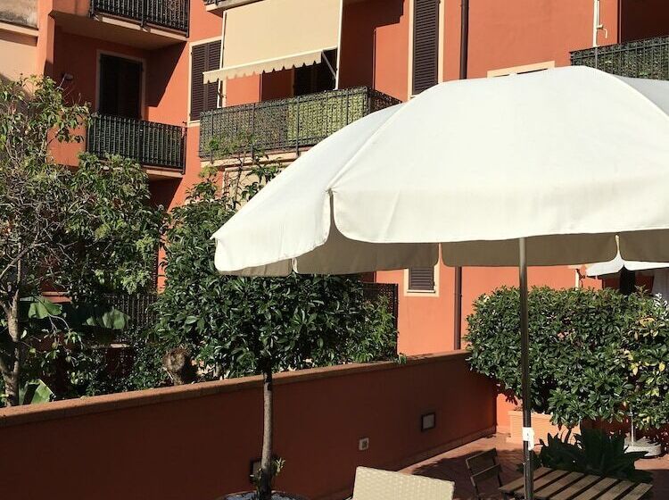 בית מלון כפרי Residence Gloria