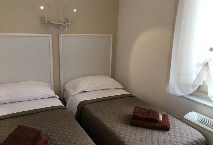 בית מלון כפרי Residence Gloria