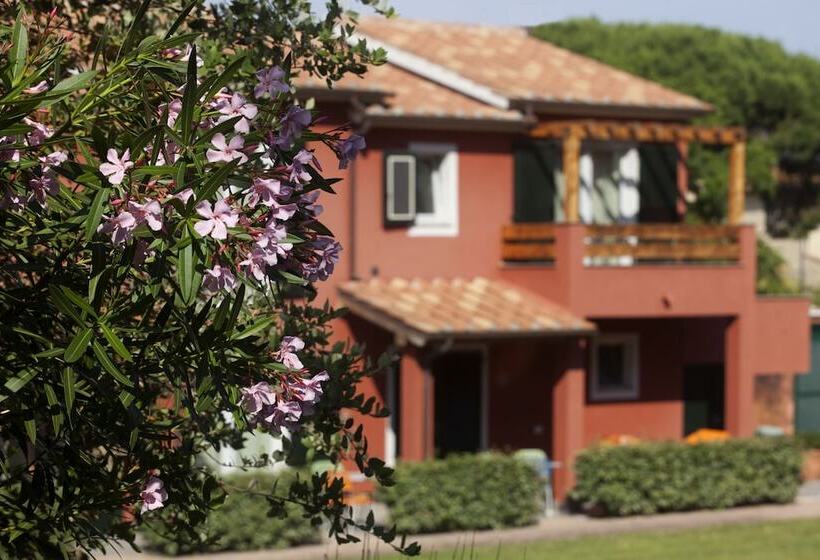 בית מלון כפרי Residence Pineta