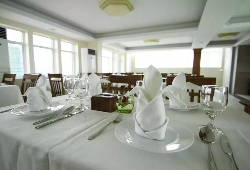 בית מלון כפרי Rose Emerald