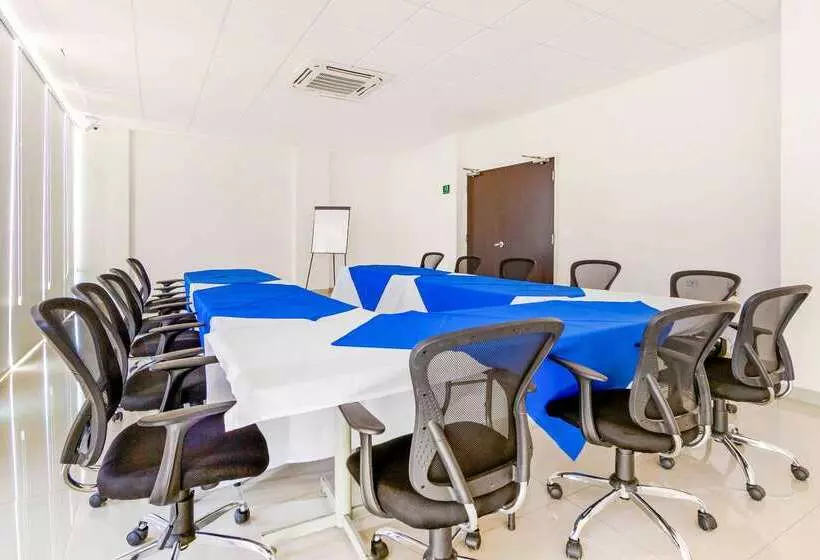 酒店 Sleep Inn Mazatlan