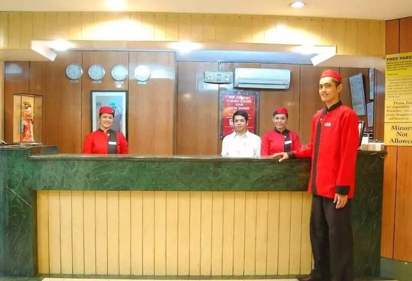 ホテル Sogo   Quezon Avenue