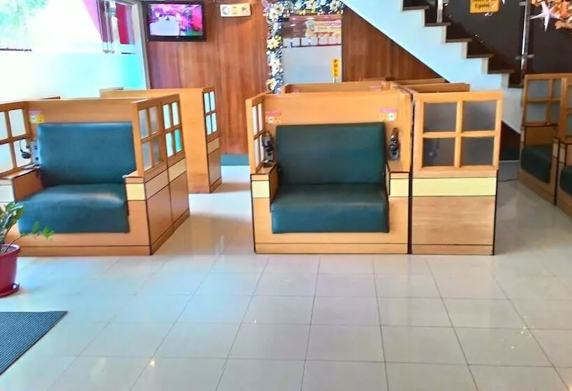 ホテル Sogo   Quezon Avenue