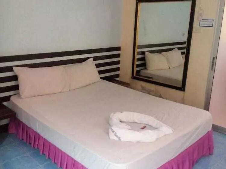 هتل Sutha Garden Resort Hat Yai