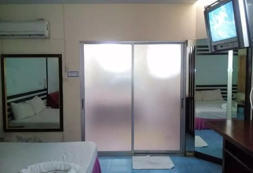 هتل Sutha Garden Resort Hat Yai