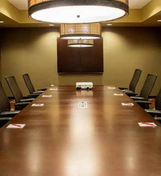 酒店 Teddy's Residential Suites Watford City