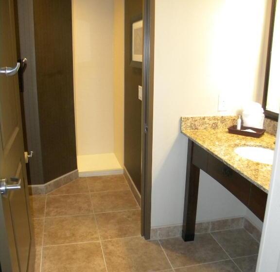 فندق Teddy's Residential Suites Watford City