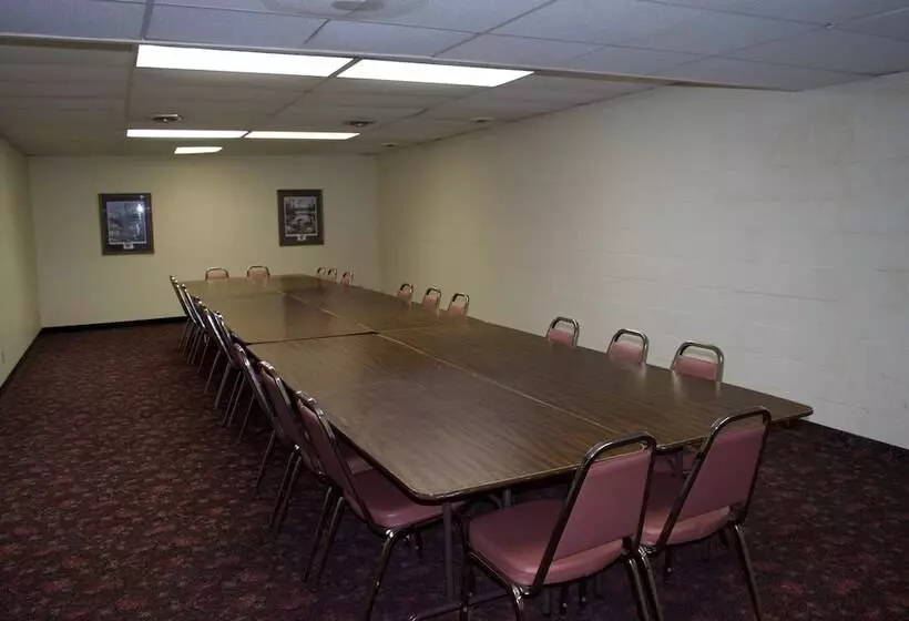 モーテル Amerivu Inn & Suites   St Croix Falls