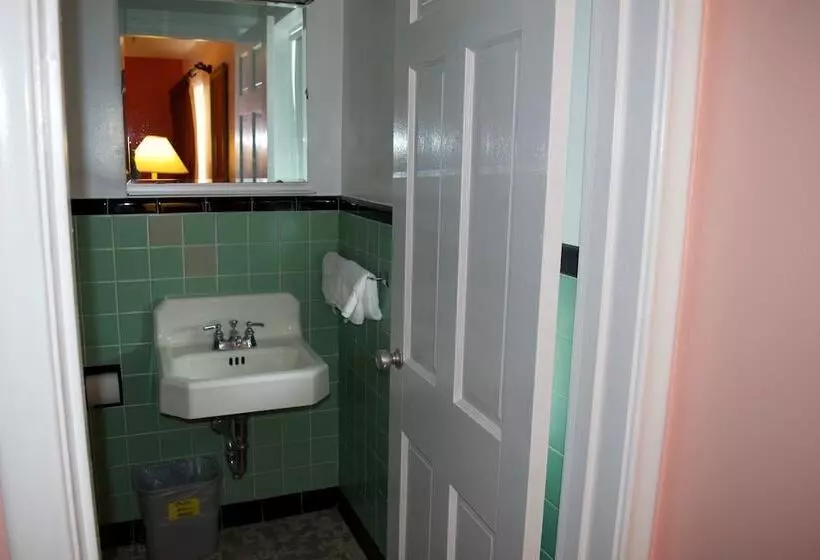 モーテル Amerivu Inn & Suites   St Croix Falls