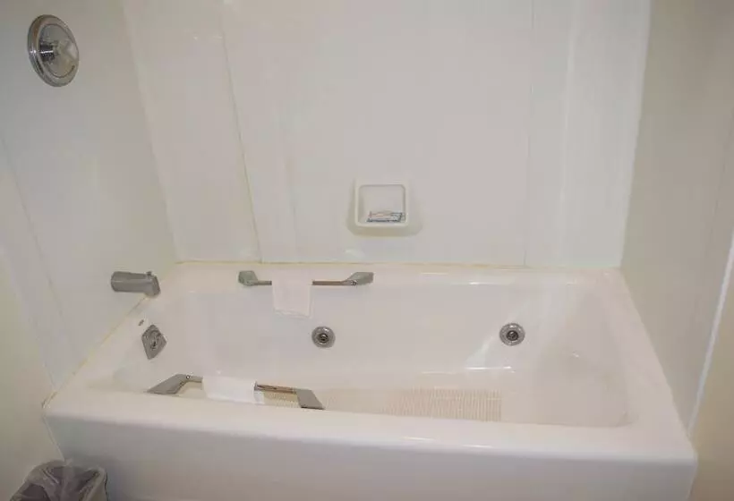 モーテル Amerivu Inn & Suites   St Croix Falls