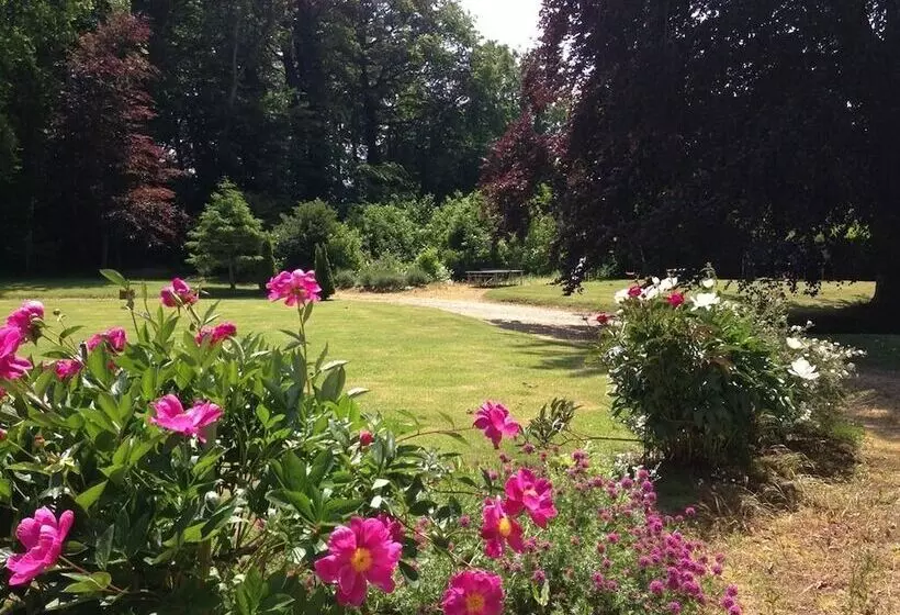 پانسیون Les Chambres Du Chateau De Grèges