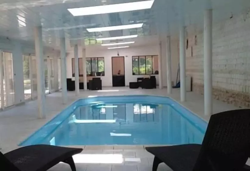 پانسیون Les Chambres Du Chateau De Grèges