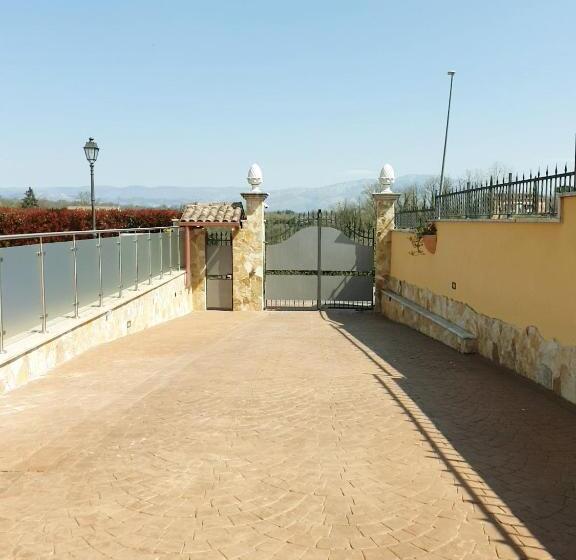 פנסיון Guest House Il Piccolo Borgo