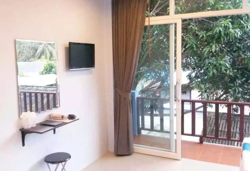 بنسيون Rung Phangan