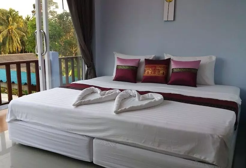 بنسيون Rung Phangan