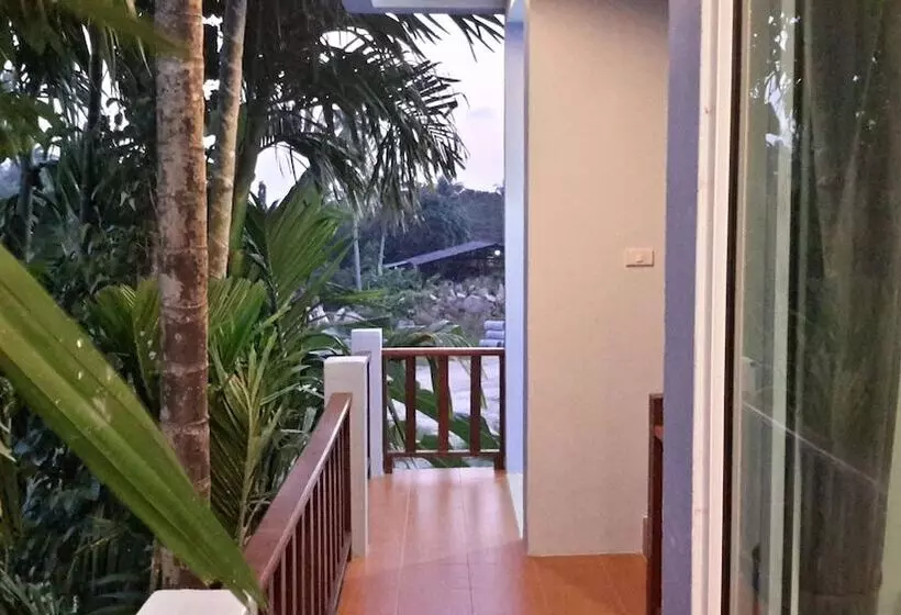 بنسيون Rung Phangan