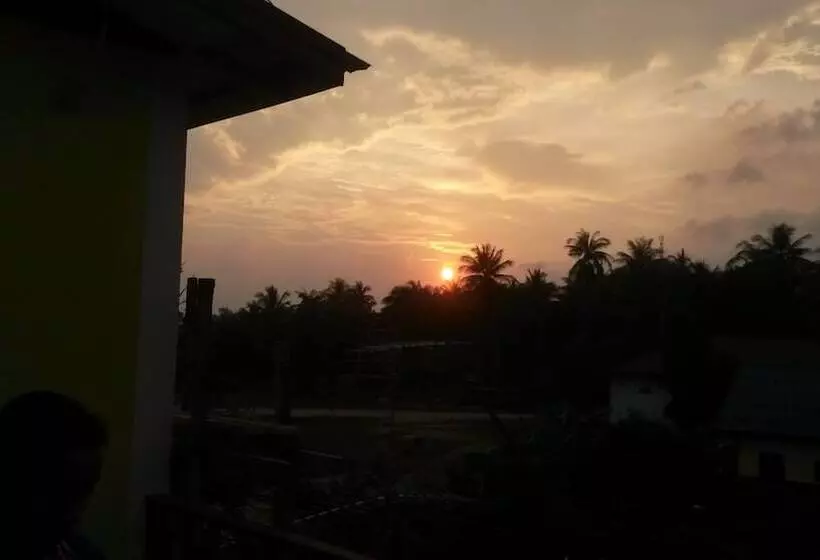 بنسيون Rung Phangan