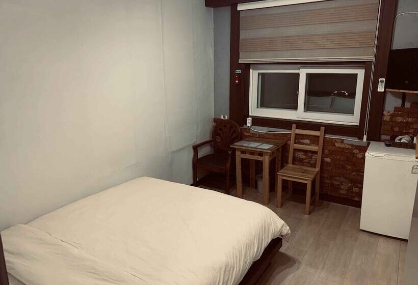 פנסיון Smile Resort