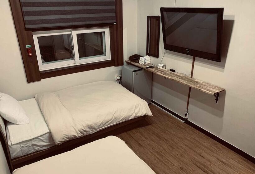 פנסיון Smile Resort