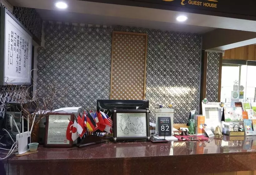 پانسیون Smile Resort