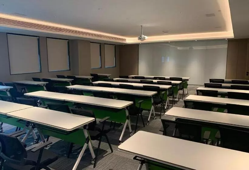 Ji Hotel Yancheng Powerlong Plaza Dongjin Road