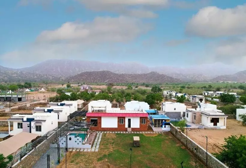 Hotelli The Royal Farm