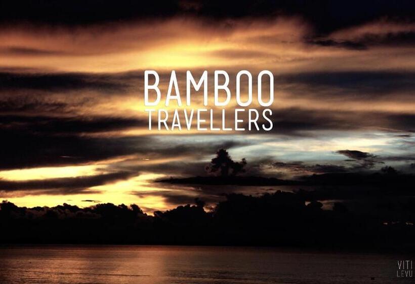 فندق صغير Bamboo Backpackers