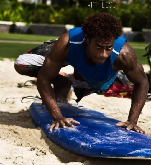 הוסטל Bamboo Backpackers