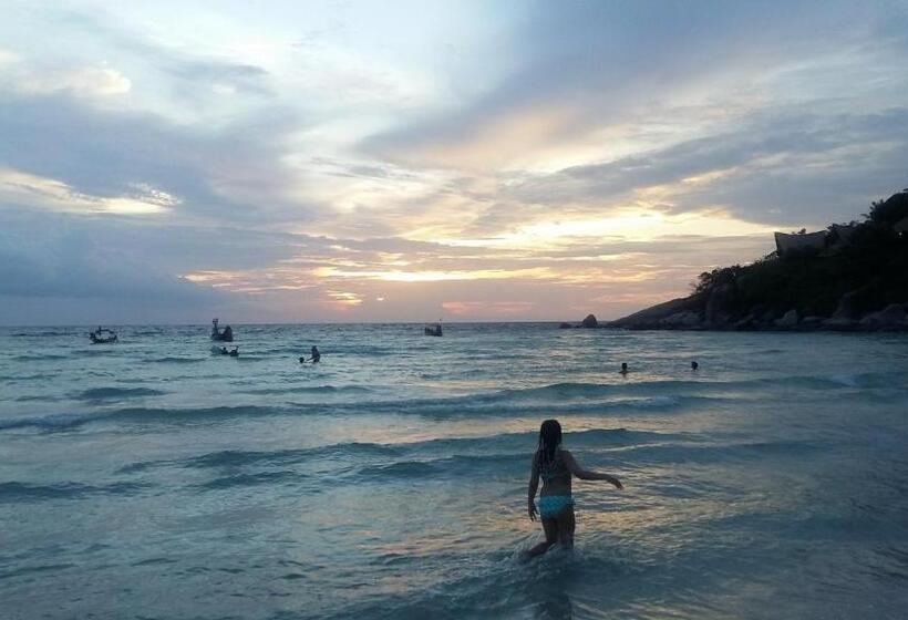 Bow Thong Beach Resort