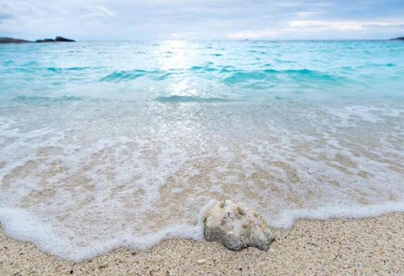 Bow Thong Beach Resort