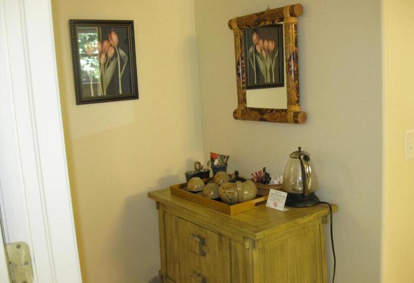 Bridal Veil Bed And Breakfast