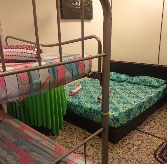 Discovery Malacca Hostel