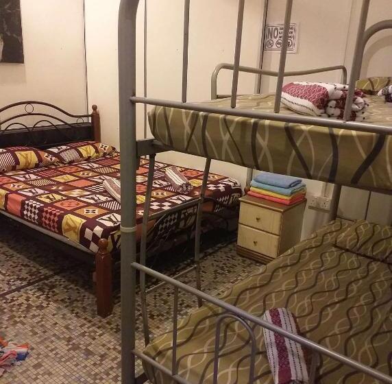 Discovery Malacca Hostel