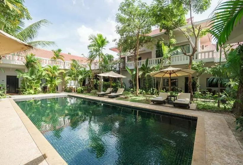 Damnak Rusey Hotel