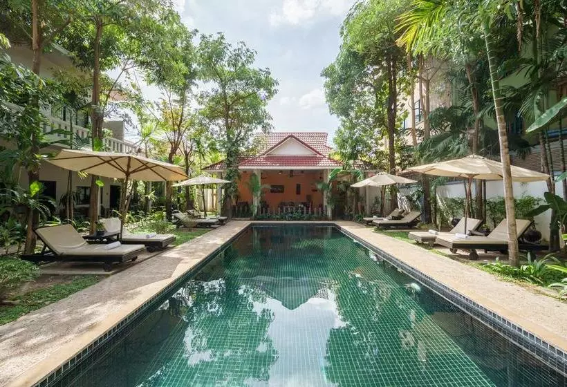 Damnak Rusey Hotel