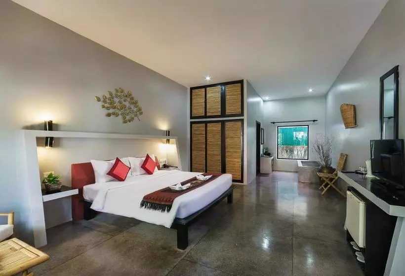 Damnak Rusey Hotel