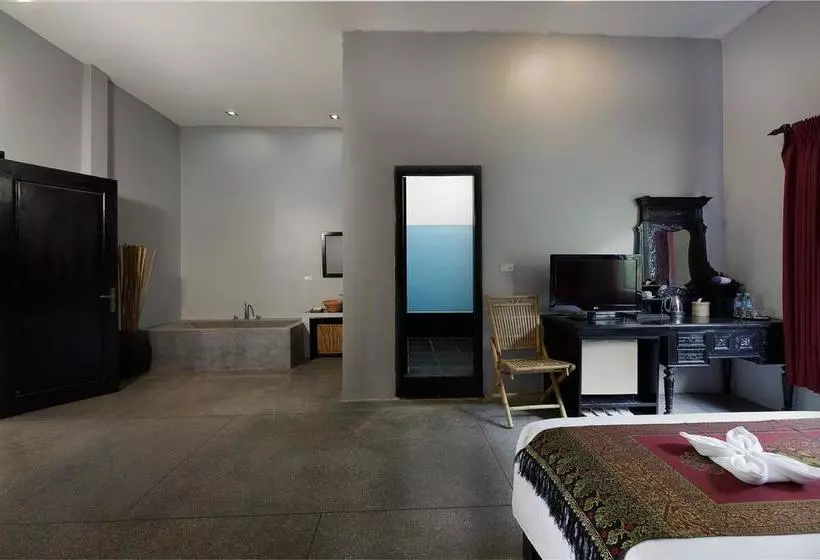 Damnak Rusey Hotel