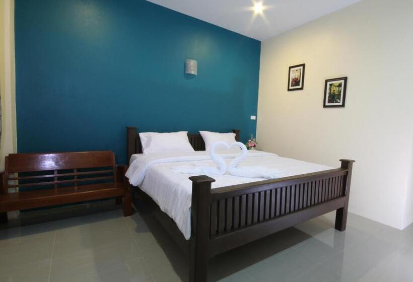 בית מלון כפרי Blue House Sukhothai