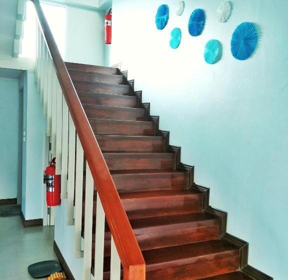 בית מלון כפרי Blue House Sukhothai