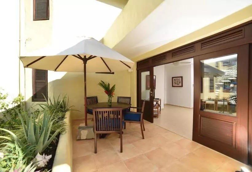 Отель Cabarete Palm Beach Condos