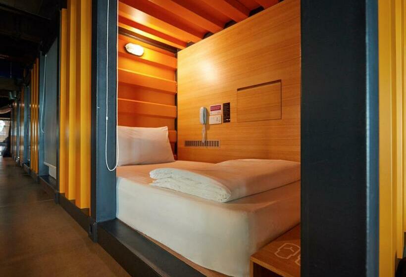 Капсульный Oтель Capsuletransit Klia 2 Gateway@klia2, Level 1